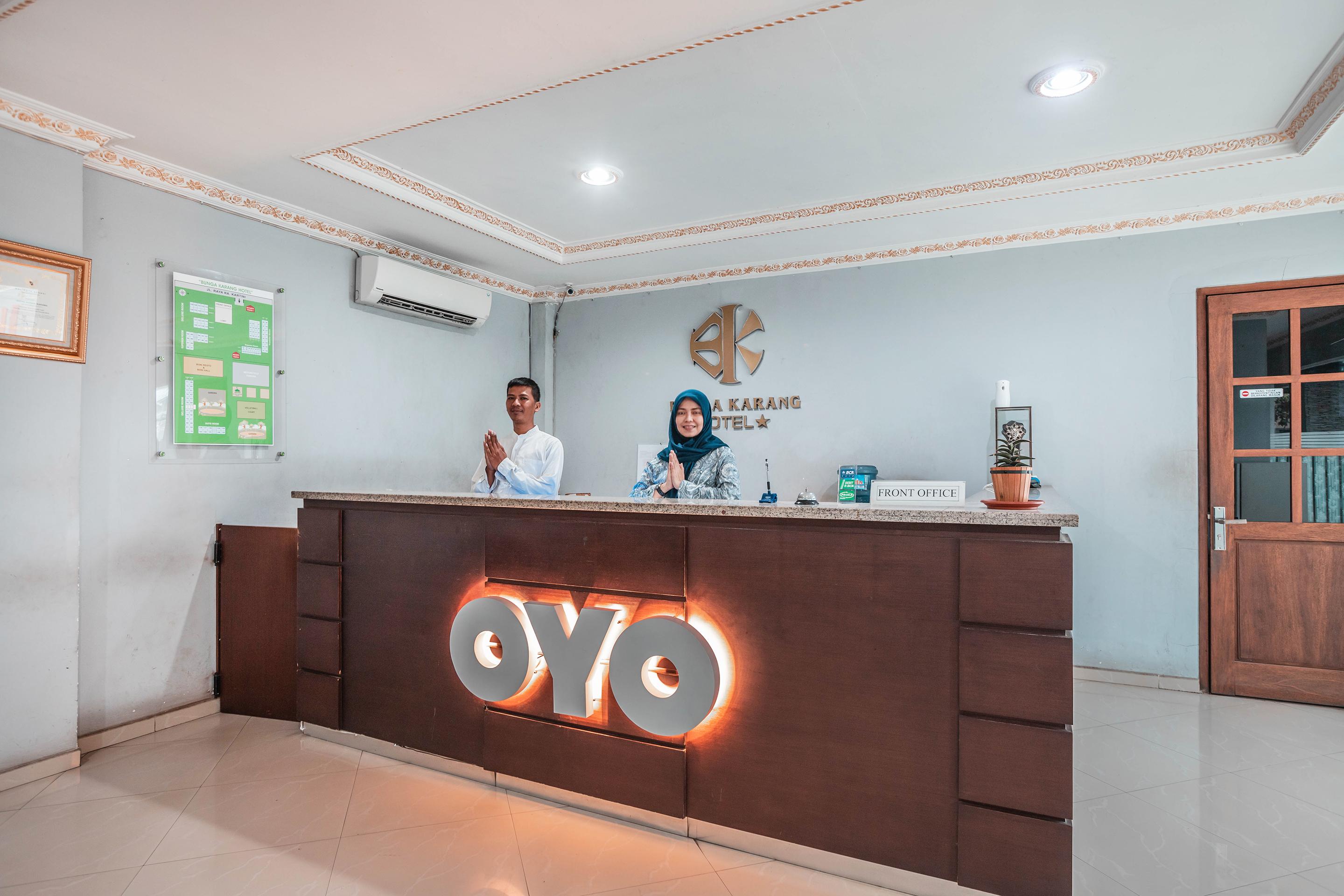 Super Oyo 686 Bunga Karang Hotel Bekasi Eksteriør billede