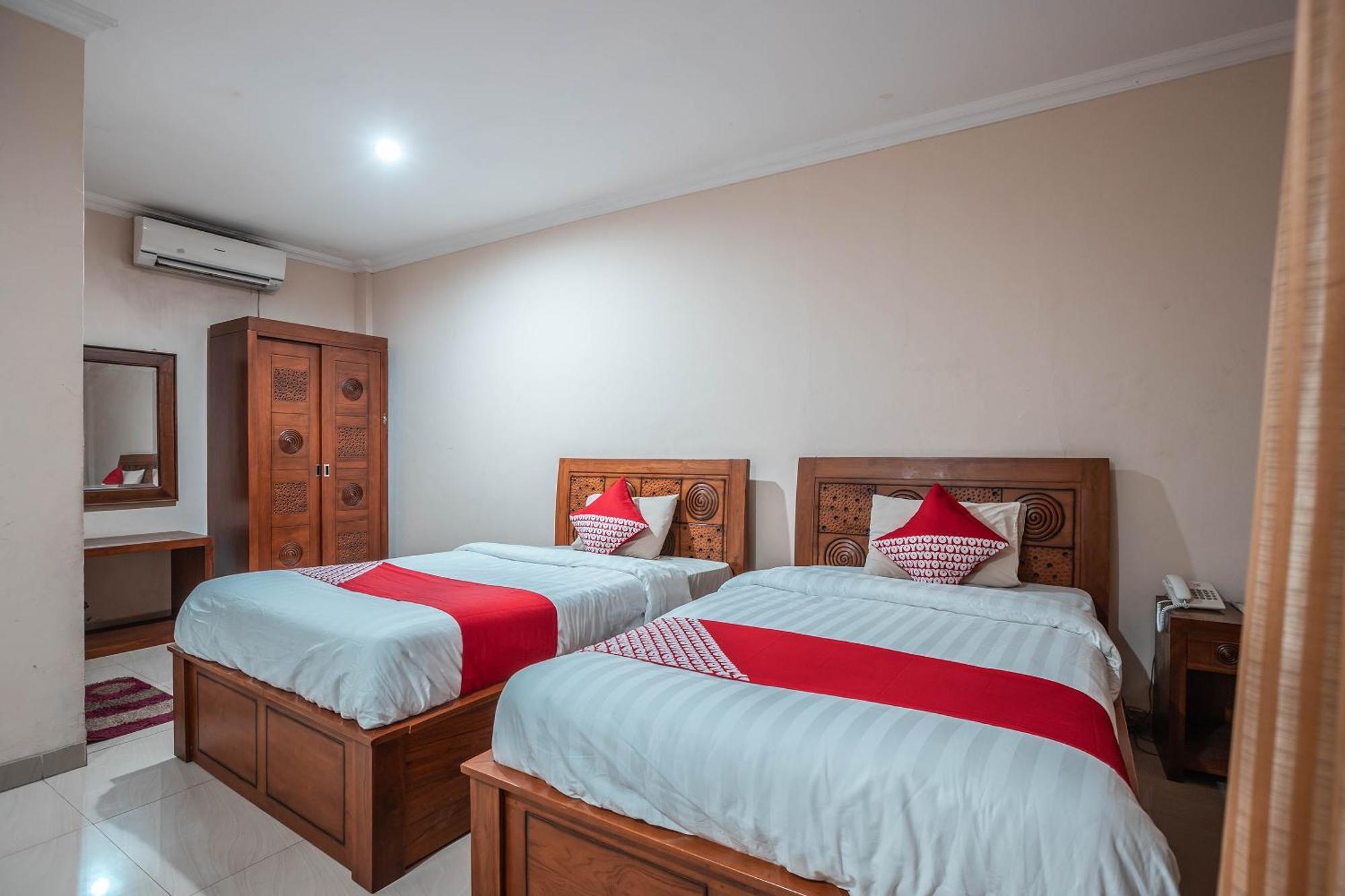 Super Oyo 686 Bunga Karang Hotel Bekasi Eksteriør billede
